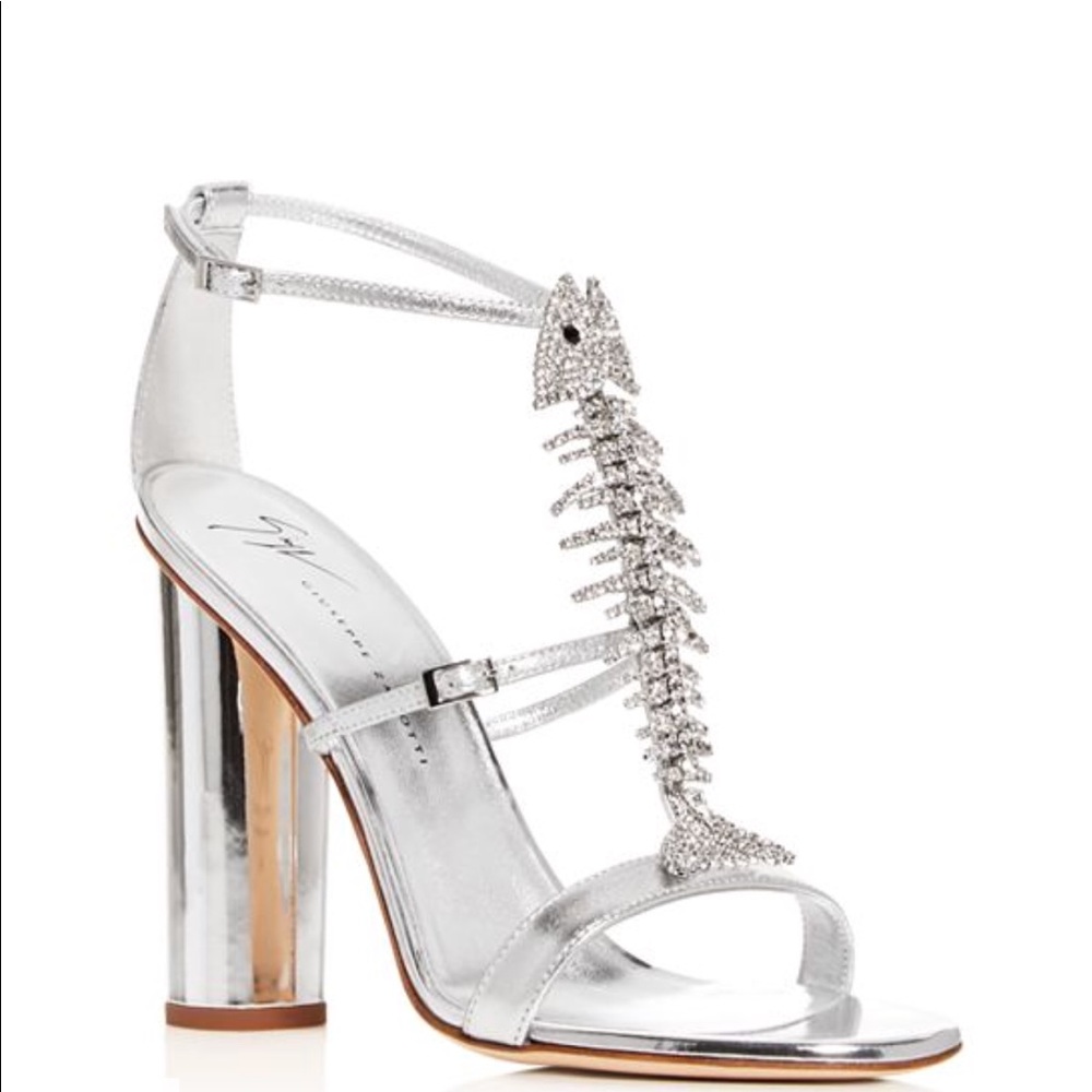 Giuseppe ‘ fish bone ‘ silver heels